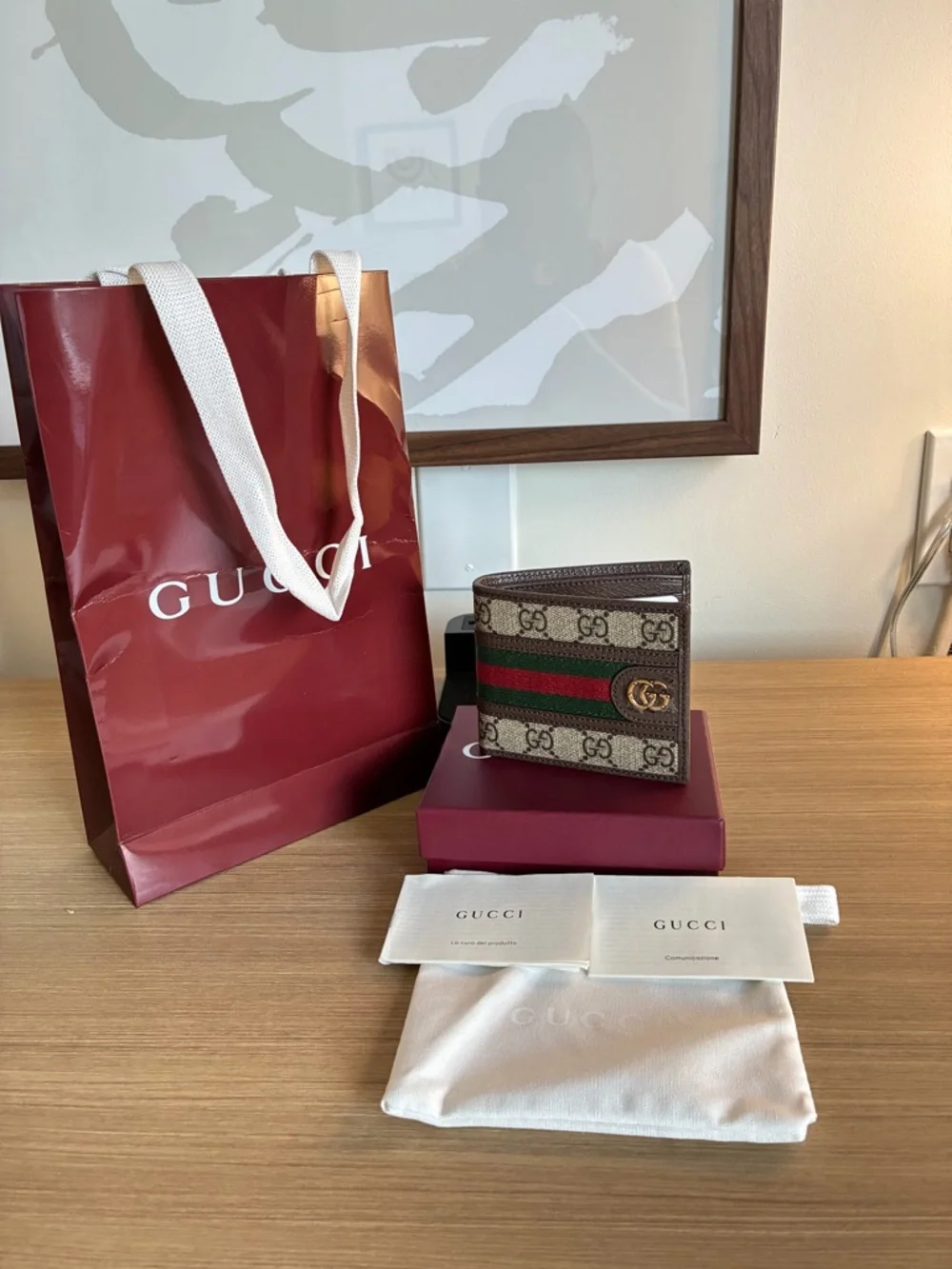 Gucci Ophidia bi-fold GG wallet with red and green stripe